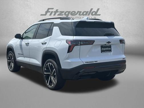 Polar White Tricoat 2026 Chevrolet Equinox AWD RS