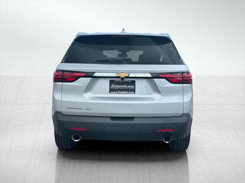 2022 Chevrolet Traverse LS