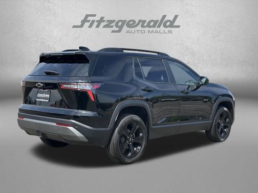 Mosaic Black Metallic 2026 Chevrolet Equinox 1LT