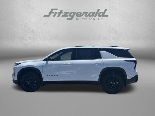 Summit White 2026 Chevrolet Traverse LT