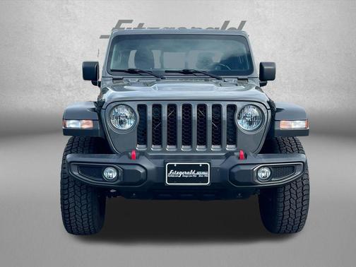 Sting-Gray Clearcoat 2021 Jeep Gladiator Rubicon