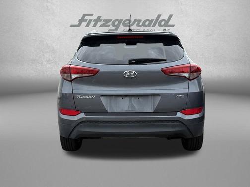 Coliseum Gray 2017 Hyundai TUCSON SE