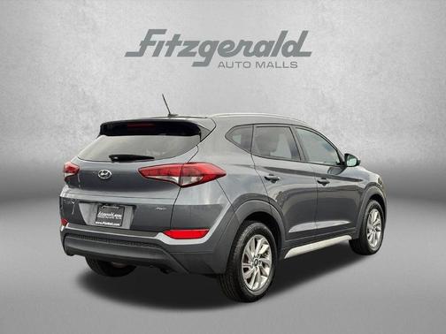 Coliseum Gray 2017 Hyundai TUCSON SE