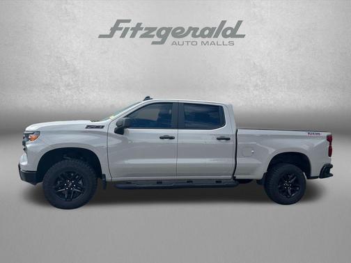 White Sands 2026 Chevrolet Silverado 1500 Custom Trail Boss