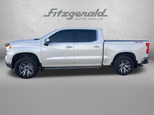 Iridescent Pearl Tricoat 2024 Chevrolet Silverado 1500 LTZ