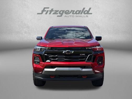 Radiant Red Tintcoat 2026 Chevrolet Colorado Z71