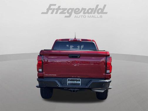 Radiant Red Tintcoat 2026 Chevrolet Colorado Z71