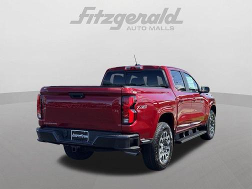 Radiant Red Tintcoat 2026 Chevrolet Colorado Z71