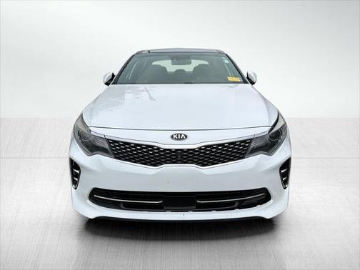2016 Kia Optima SXL Turbo