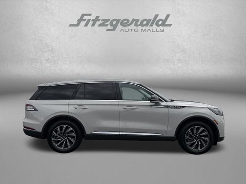 CERAMIC PEARL MET 3C 2025 Lincoln Aviator Premiere
