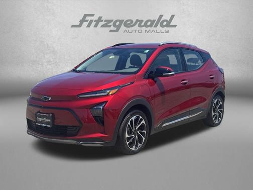 Radiant Red Tintcoat 2023 Chevrolet Bolt EUV FWD Premier