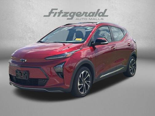 Radiant Red Tintcoat 2023 Chevrolet Bolt EUV FWD Premier