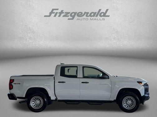 Summit White 2024 Chevrolet Colorado WT