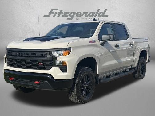 White Sands 2026 Chevrolet Silverado 1500 Custom Trail Boss
