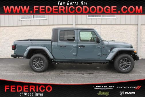 2025 Jeep Gladiator Sport