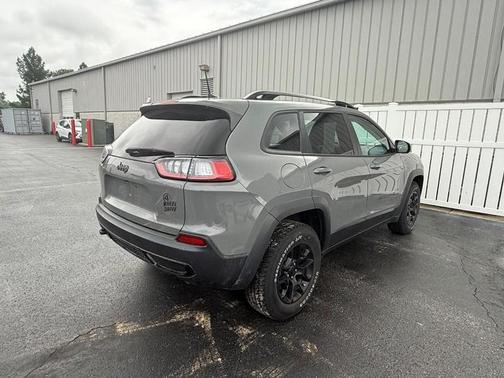 2022 Jeep Cherokee X