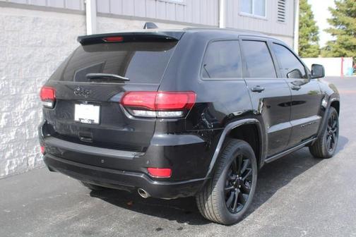 2022 Jeep Grand Cherokee WK Laredo