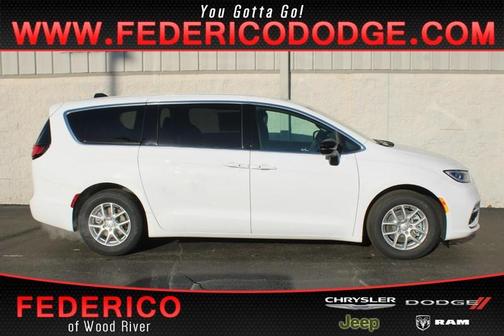 2026 Chrysler Pacifica Select FWD