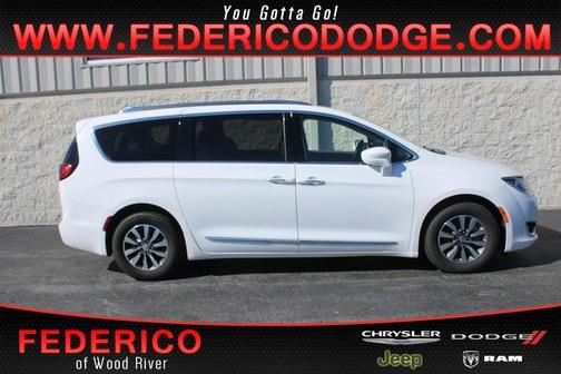 2020 Chrysler Pacifica Touring-L Plus