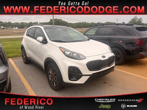Snow White Pearl 2022 Kia Sportage Nightfall