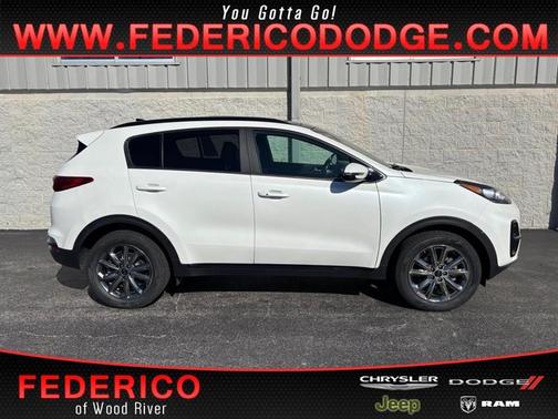 Snow White Pearl 2022 Kia Sportage Nightfall