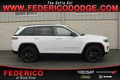 2022 Jeep Grand Cherokee Altitude