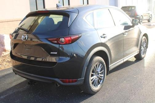 2017 Mazda CX-5 Sport