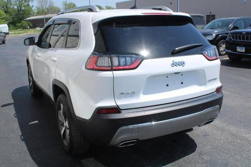 Bright White Clearcoat 2021 Jeep Cherokee Limited