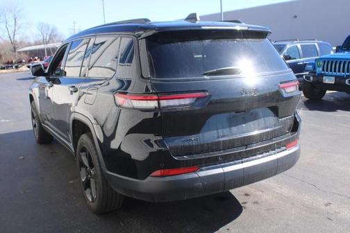 2023 Jeep Grand Cherokee L Laredo