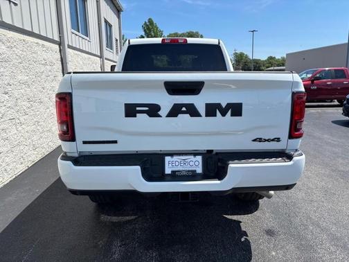Bright White Clearcoat 2025 RAM 2500 Big Horn