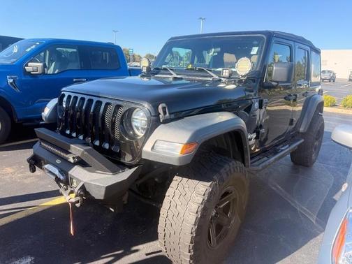 Black Clearcoat 2020 Jeep Wrangler Unlimited Sport