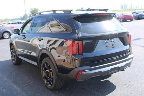 2025 Kia Sorento X-Line EX