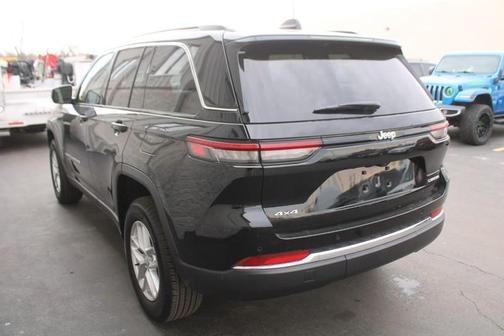 2024 Jeep Grand Cherokee Laredo