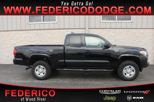 2022 Toyota Tacoma SR