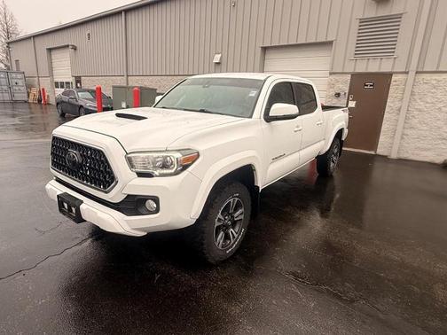2018 Toyota Tacoma SR5