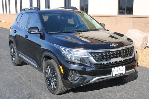 2023 Kia Seltos Nightfall