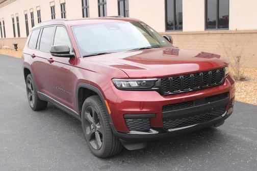 2023 Jeep Grand Cherokee L Laredo