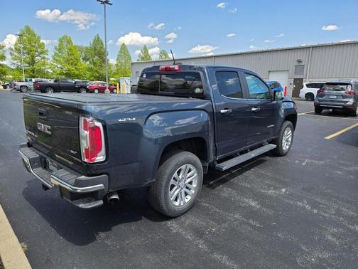 Dark Sky Metallic 2019 GMC Canyon SLT