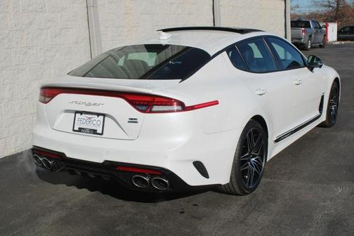 2023 Kia Stinger GT2