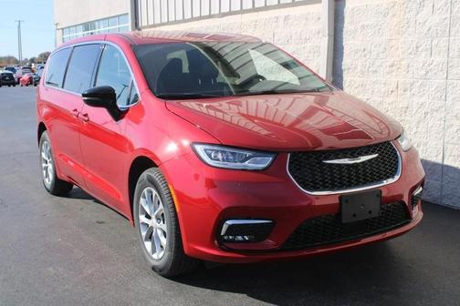 2026 Chrysler Pacifica Select AWD