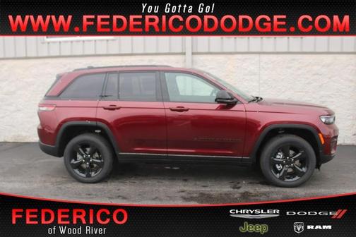 2025 Jeep Grand Cherokee Laredo