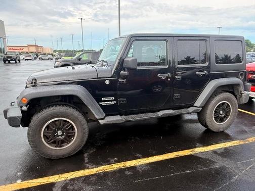 Black Clearcoat 2011 Jeep Wrangler Unlimited Sport