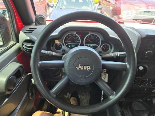 2010 Jeep Wrangler Unlimited Sport