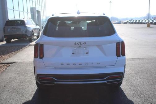 2022 Kia Sorento S