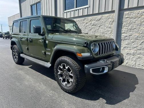 2024 Jeep Wrangler Sahara