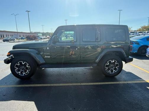2024 Jeep Wrangler Sahara