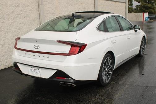 2022 Hyundai SONATA Limited
