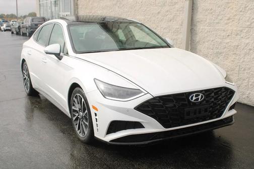 2022 Hyundai SONATA Limited