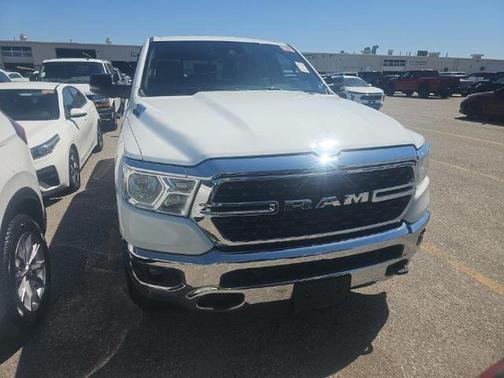 Bright White Clearcoat 2024 RAM 1500 Big Horn