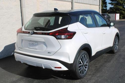 2021 Nissan Kicks SV